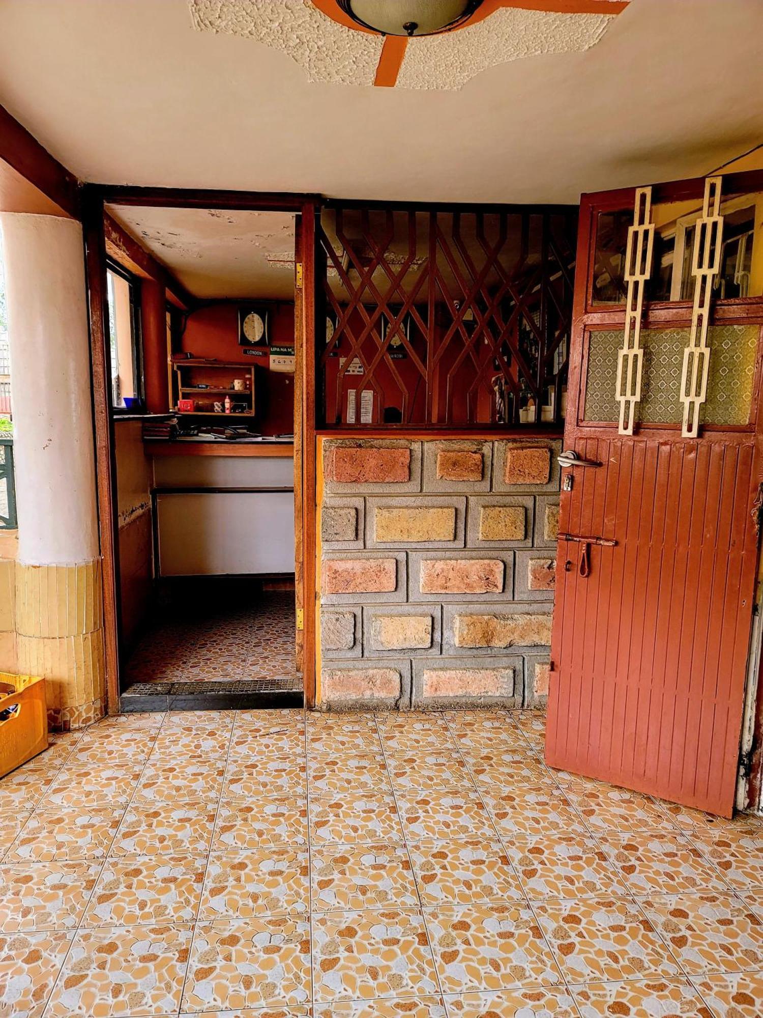 Apex Resort Nakuru Ngoại thất bức ảnh