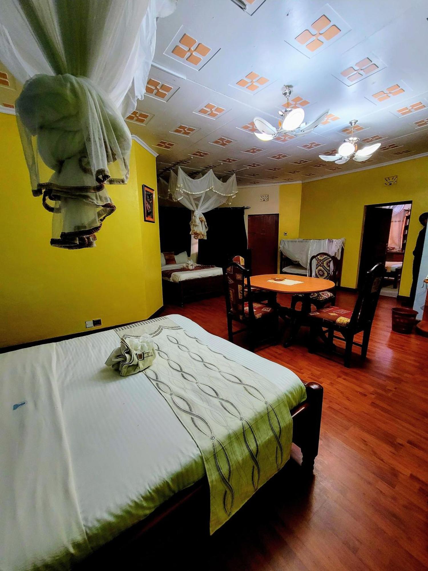 Apex Resort Nakuru Ngoại thất bức ảnh